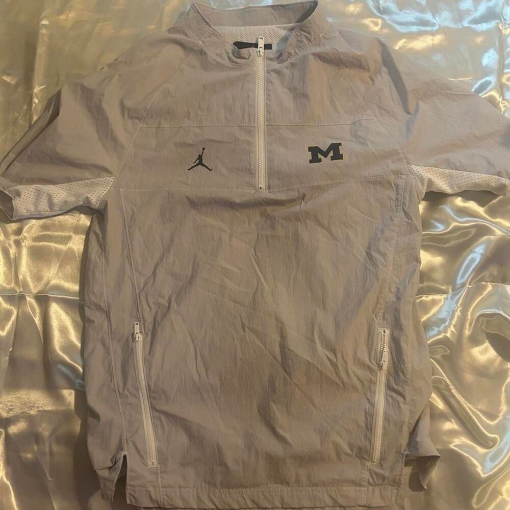 Jordan Men's White Jacket
